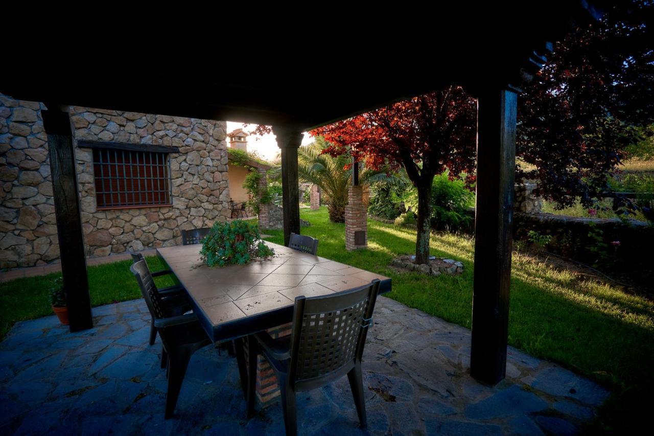 La Canada Del Valle Del Jerte Navaconcejo Exterior photo