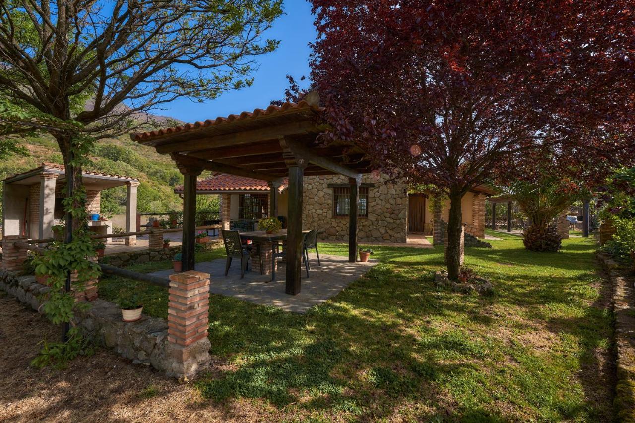 La Canada Del Valle Del Jerte Navaconcejo Exterior photo